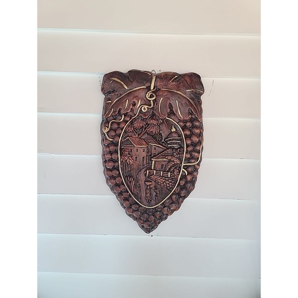 Vintage Ceramic Wall Hanging - Picture 1 of 10